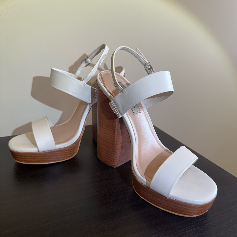 Steve Madden Iesha White and Brown Platform Heels